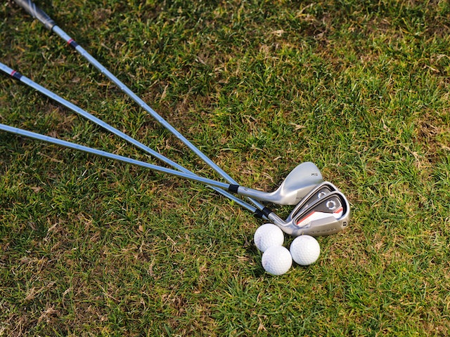 Blade vs Cavity Back Irons: Which One is Better?
